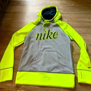 Nike Thermal Fit Hoodie